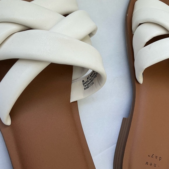 Women's White / Brown Slide Summer Beach Vacation Sandals Size 8 - Picture 5 of 7